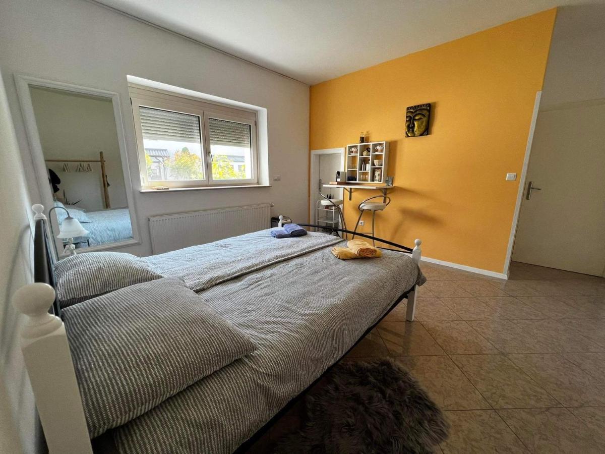 Bed And Breakfast Swallow Trzin Екстер'єр фото